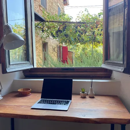 Tertulia Coliving Coworking בית חווה